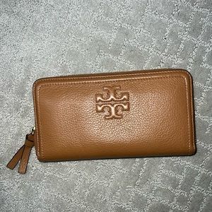 Tory Burch brown zipper wallet